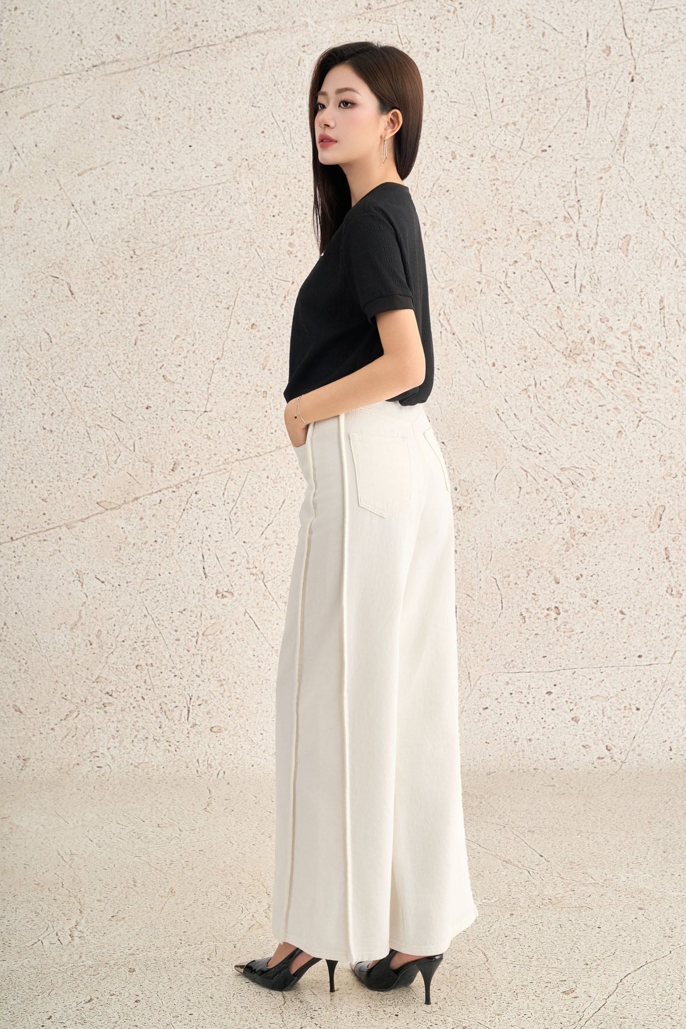 FAT3489 - Áo thun dệt kim vải len dáng ngắn cổ tròn tay cộc thân áo thêu hoạ tiết thời trang gấy áo bo chun ôm - PANTIO