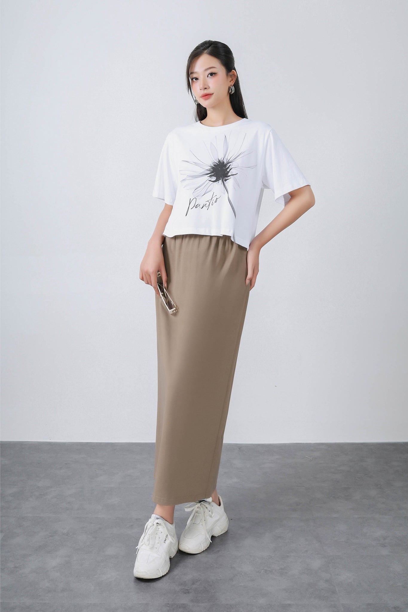 FAT3531 - Áo thun cao cấp vải cotton dáng croptop cổ tròn thân áo in hoạ tiết thời trang - PANTIO