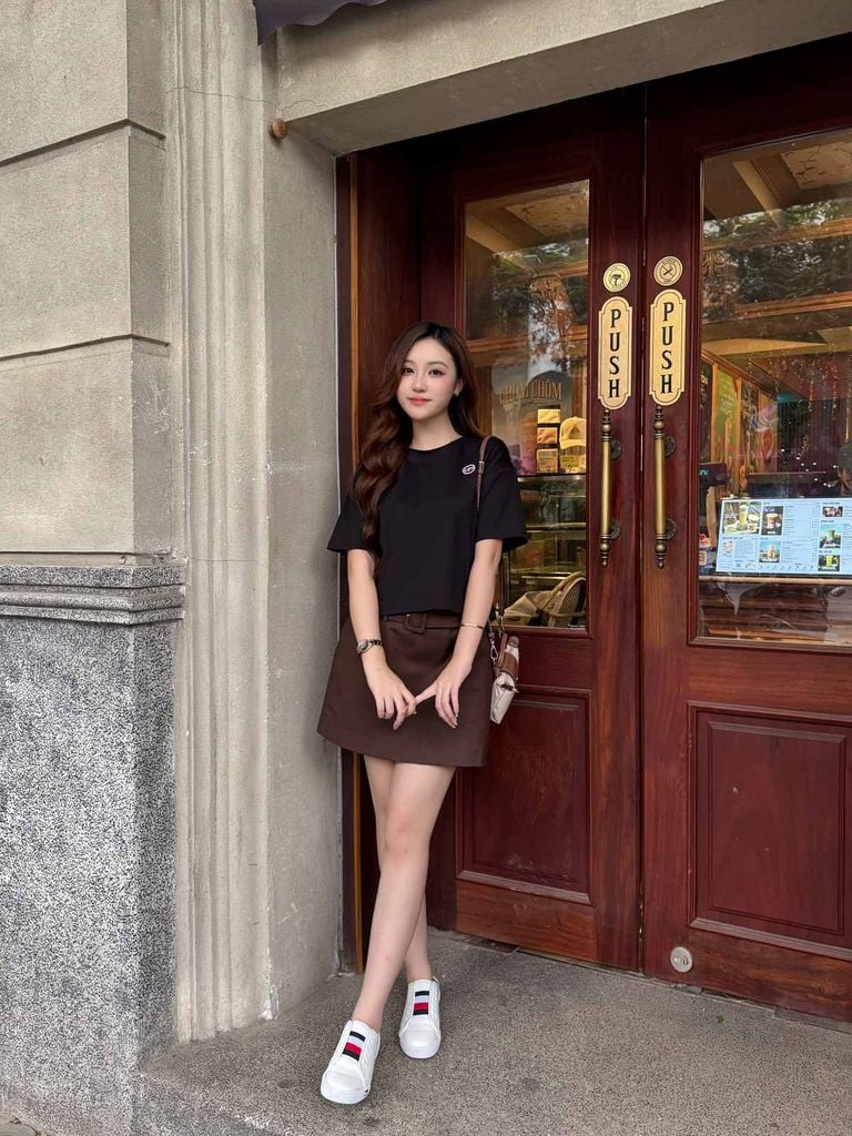 FJN5734 - Chân váy ngắn dạo phố vải kaki dáng chữ A cạp chun có đai lưng tạo kiểu - JAN.