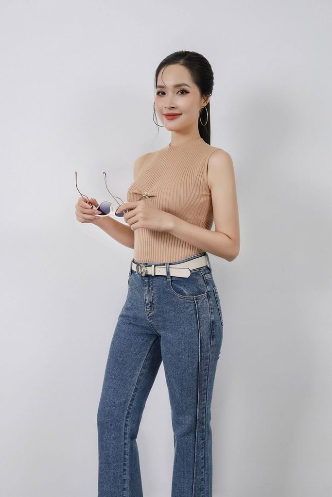 FAT5511 - Áo thun dệt kim cao cấp vải len dáng ôm cổ cao ngực áo đính phụ kiện thời trang - PANTIO