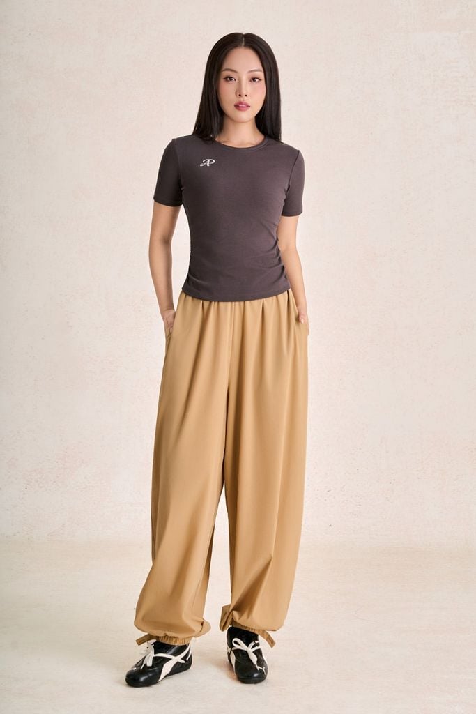 FAT5689 - Áo thun dệt kim vải cotton dáng ôm cổ tròn tay cộc ngực áo có hoạ tiết thời trang - PANTIO