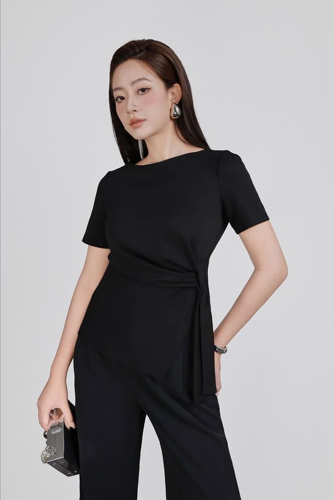 FAT7517 - Áo thun vải cotton dáng peplum cổ thuyền tay ngắn bên hông phối vạt lệch tạo kiểu - PANTIO