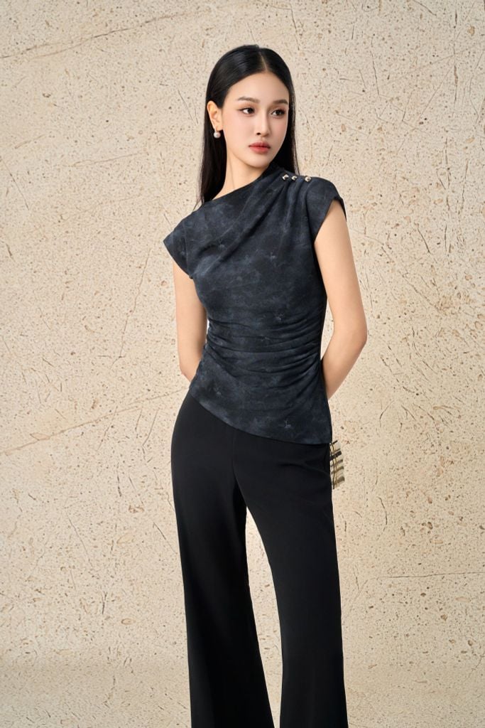 FAT7521 - Áo thun dệt kim vải len cao cấp dáng ôm cổ kiểu xếp nhún vai chờm đính đá gấu áo vạt lệch thời trang - PANTIO