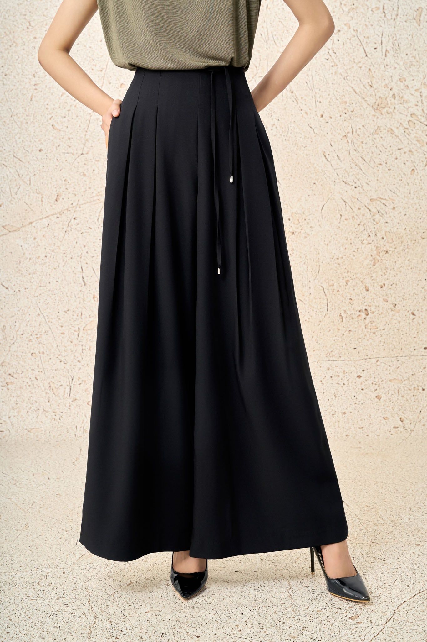 FQD51185 - Quần dài công sở vải thô dáng suông ống rộng phối ly tạo kiểu cạp có dây thắt thời trang - PANTIO