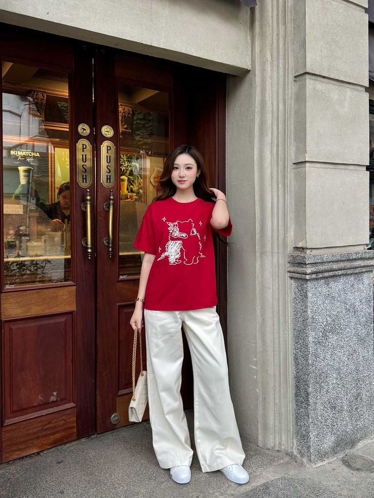 FAT7605 - Áo thun vải cotton dáng suông cổ tròn tay cộc thân áo in hoạ tiết thời trang - JAN.