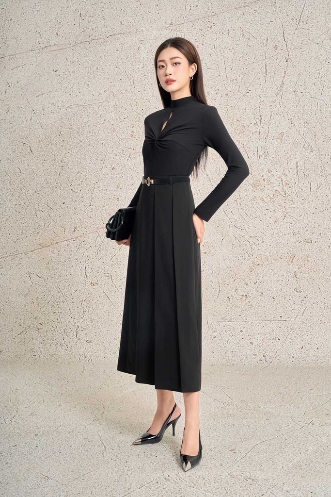 FAT9522 - Áo thun dệt kim vải len dáng ôm dài tay cổ tròn ngực áo nhún xẻ tạo kiểu - PANTIO