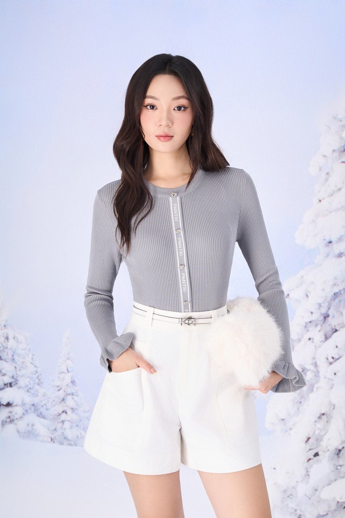 FQN3367 - Quần short vải kaki dáng A ống quần phối đường viền thời trang khoá thân trước - PANTIO