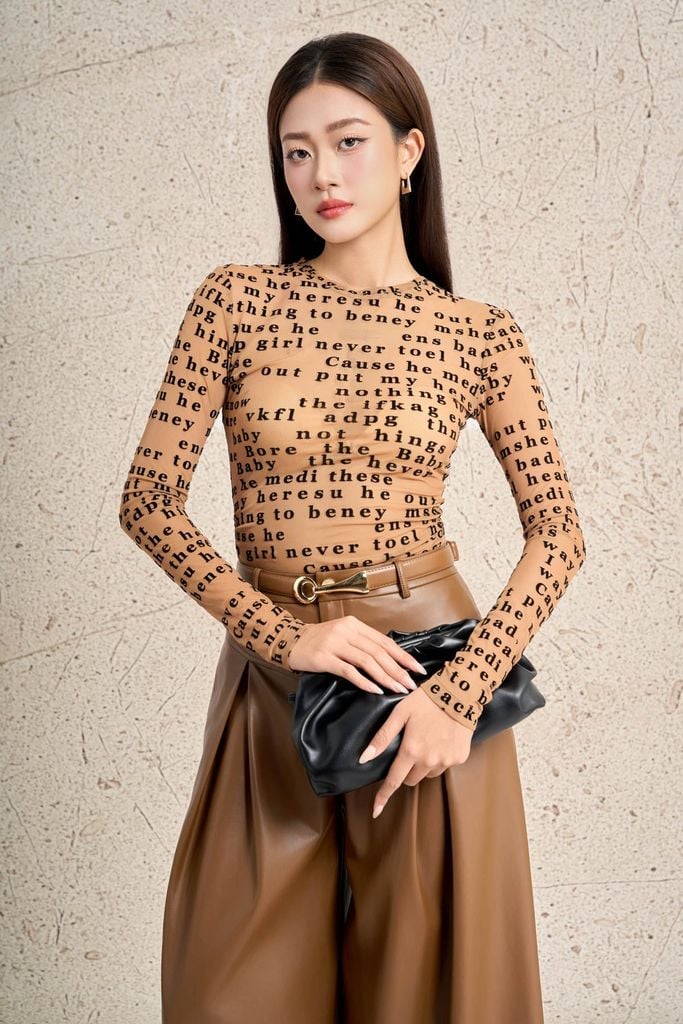 FAT9557 - Áo thun vải lưới co giãn in hoạ tiết cao cấp dáng ôm cổ tròn tay dài thời trang - PANTIO