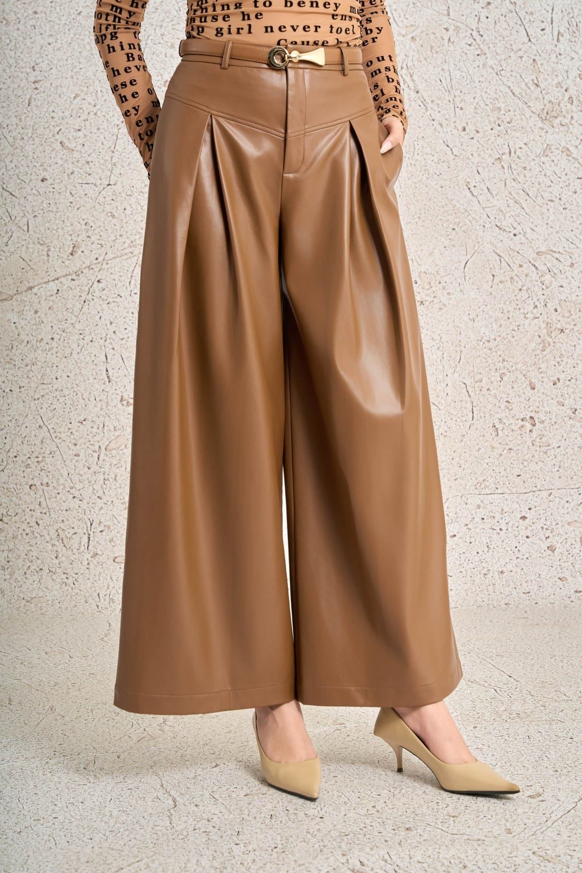 FQD51186 - Quần dài vải da cao cấp dáng suông ống rộng ống quần phối ly byung tạo kiểu khóa thân trước - PANTIO