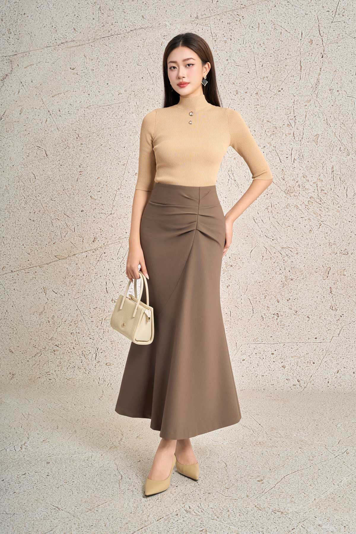 FAT9561 - Áo len cao cấp vải len lông dáng suông cổ tròn đính đá thời trang thân áo có túi tạo kiểu - PANTIO