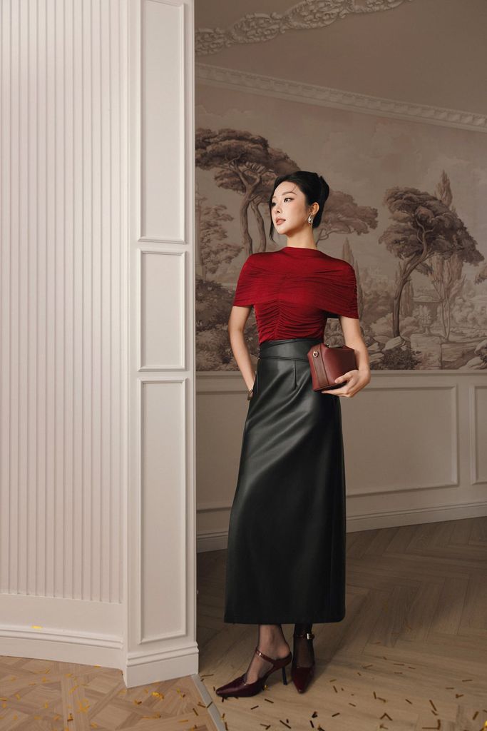 FAT9562 - Áo thun dệt kim vải len dáng ôm cổ tròn trễ vai xếp nhún tạo kiểu thời trang - PANTIO