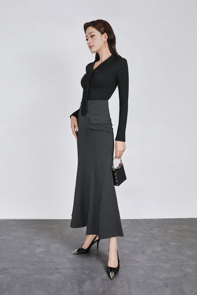 FAT9592 - Áo thun dệt kim vải len dáng ôm cổ xẻ V phối vạt tạo kiểu ngực nhún thời trang - PANTIO