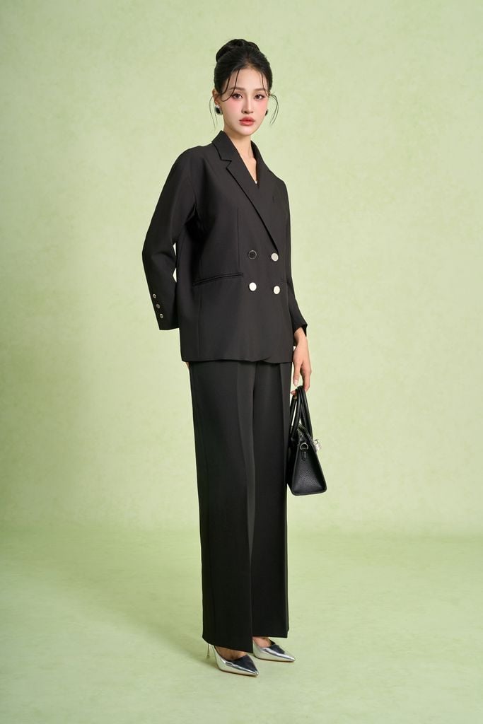 FAV51000 - Áo vest công sở vải tuytsi dáng suông cổ gai ve tay dài thân áo có khuy kim loại tạo kiểu - PANTIO