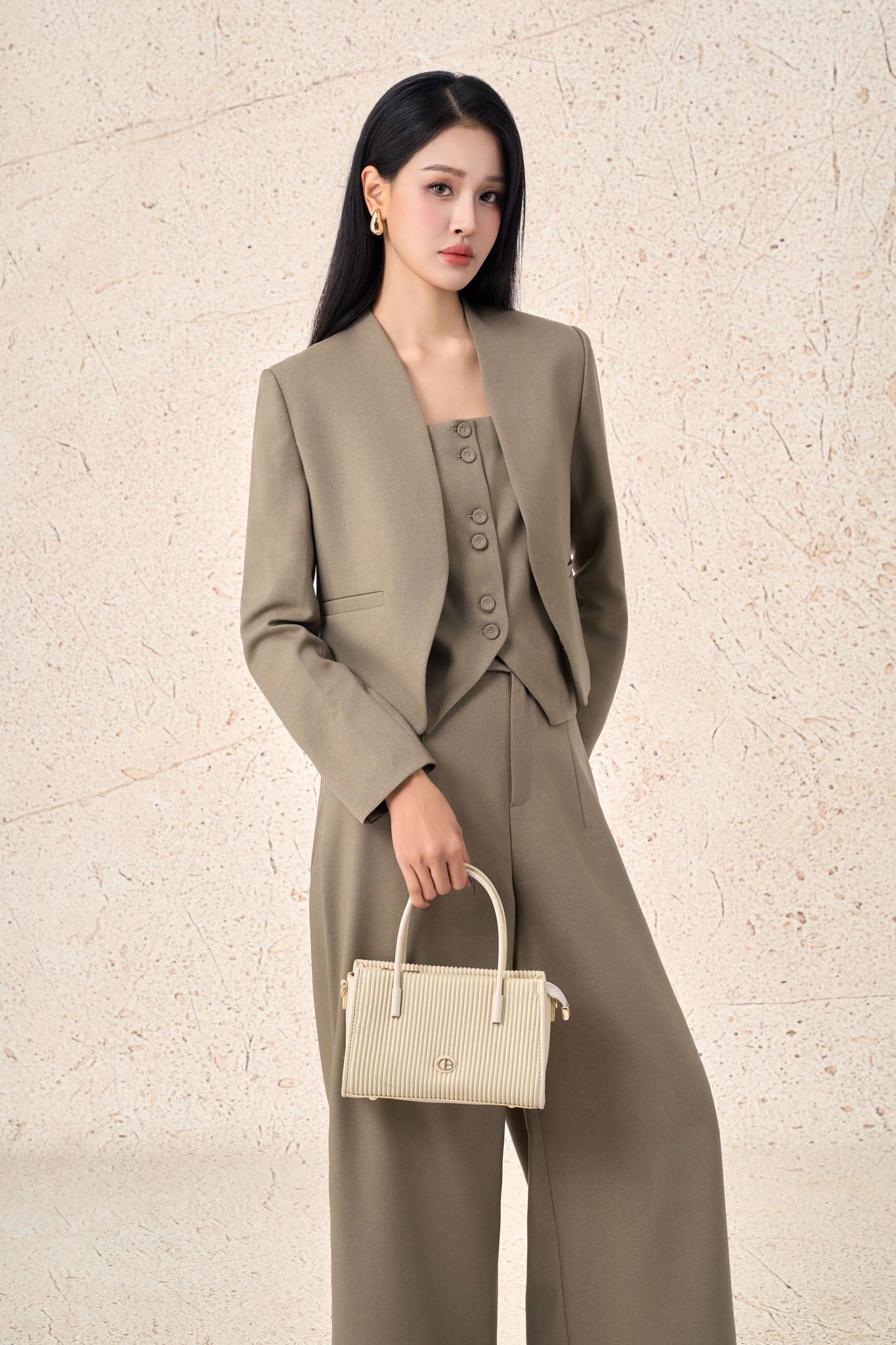 FQD91199 - Quần dài công sở vải demin dáng suông ống rộng gập gấu tạo kiểu khóa thân trước - PANTIO