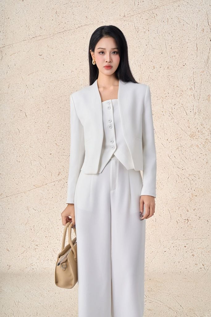 FAV997 - Áo vest công sở vải demin dáng ngắn kèm áo hai dây mặc trong thời trang cài khuy thân trước - PANTIO