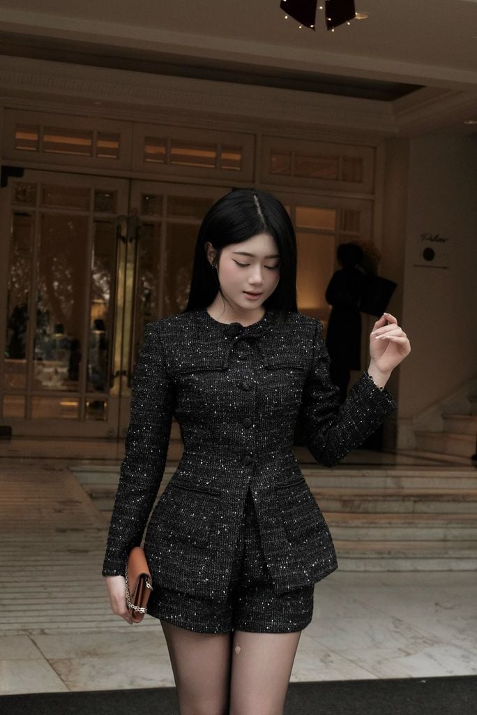 FAV9979 - Áo vest công sở vải dạ cao cấp cổ tròn đính nơ dáng chiết eo thời trang thân áo phối khuy bọc - JAN.