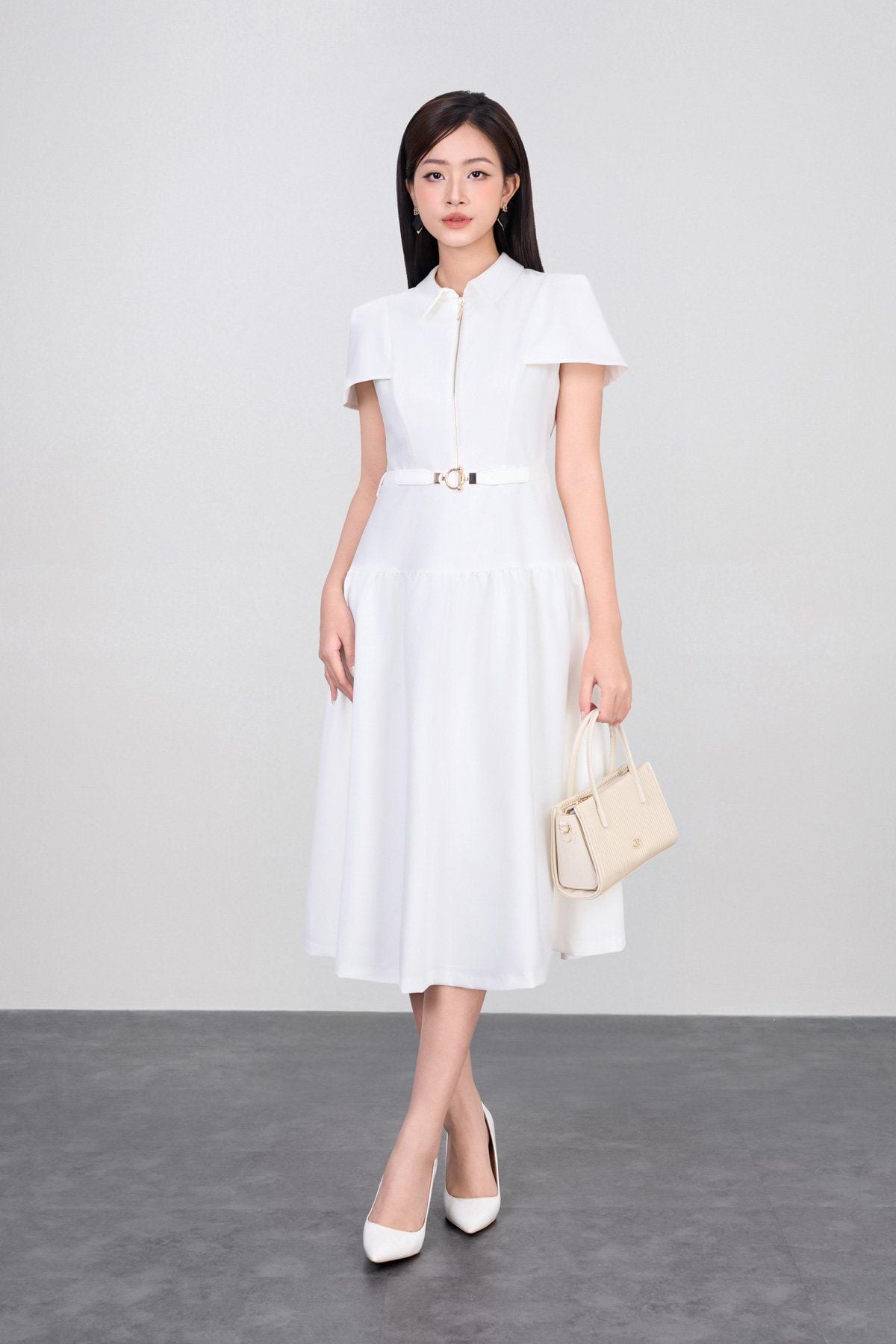 FDC14034 - Đầm công sở vải tuytsi dáng xoè có lót habutai cổ đức phối khoá đồng trang trí kèm thắt lưng tạo kiểu khoá thân sau - PANTIO