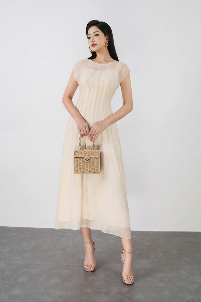 FDC15230 - Đầm công sở vải tơ hai lớp dáng ôm cổ tròn vai chờm thân váy phối đường gân ôm eo tạo kiểu khoá bên hông - PANTIO
