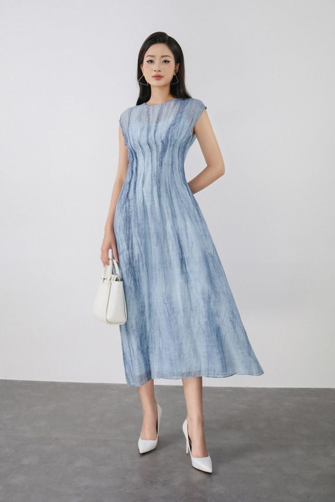 FDC15230 - Đầm công sở vải tơ hai lớp dáng ôm cổ tròn vai chờm thân váy phối đường gân ôm eo tạo kiểu khoá bên hông - PANTIO