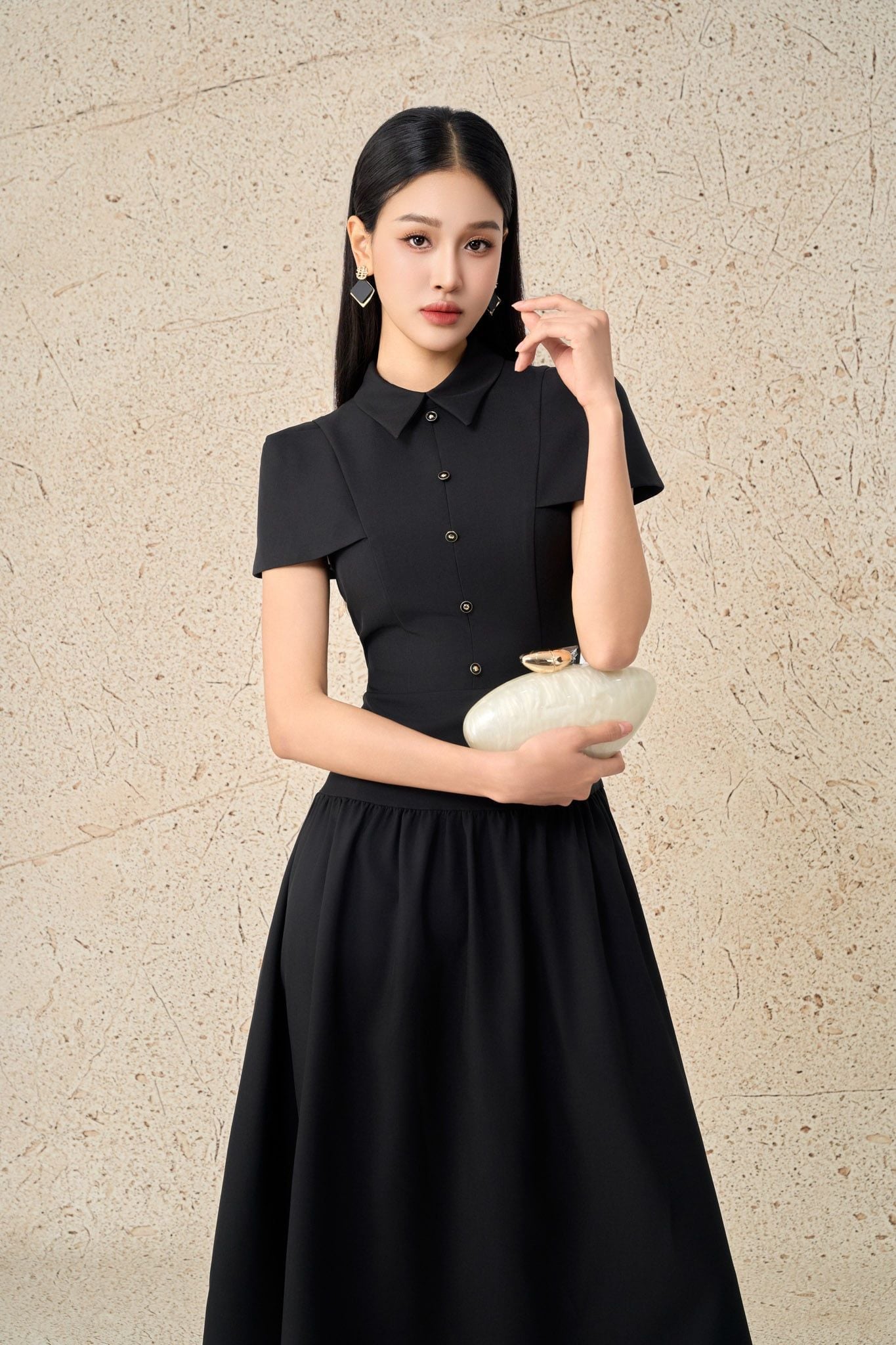 FDC15273 - Đầm công sở vải thô đũi dáng A cổ đức eo phối cạp bản to xếp nhún tạo kiểu khoá thân sau - PANTIO