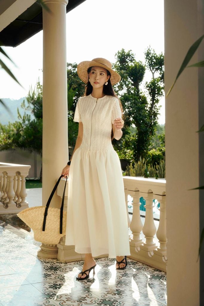 FDC15438 - Đầm công sở vải ren lưới dáng xoè cổ tròn tay dài thân váy phối khoá tạo kiểu - PANTIO