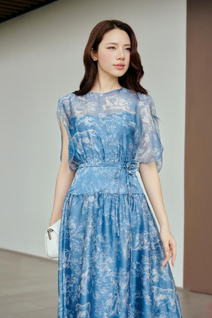 FDC15442 - Đầm công sở vải tơ dáng xòe cổ tròn tay cánh tiên xẻ tạo kiểu eo váy phối cạp bản to kèm dây đai thời trang - PANTIO