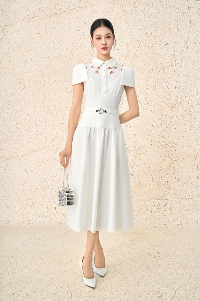 FDC15451 - Đầm công sở vải tuytsi cổ bẻ tay ngắn ngực phối ren hoa mảng eo phối dây đai co giãn khóa thân sau - PANTIO