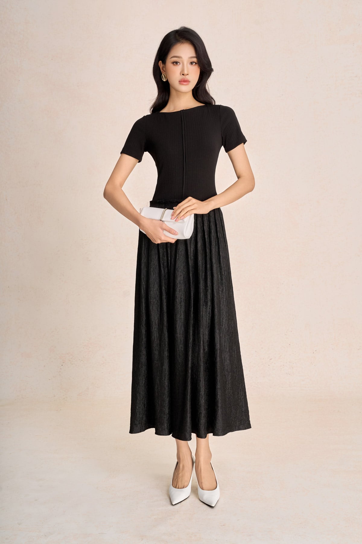 FDC15478 - Đầm công sở vải tơ nhăn dáng A cổ tròn tay ngắn thân váy xếp nhún tạo xoè thời trang - PANTIO