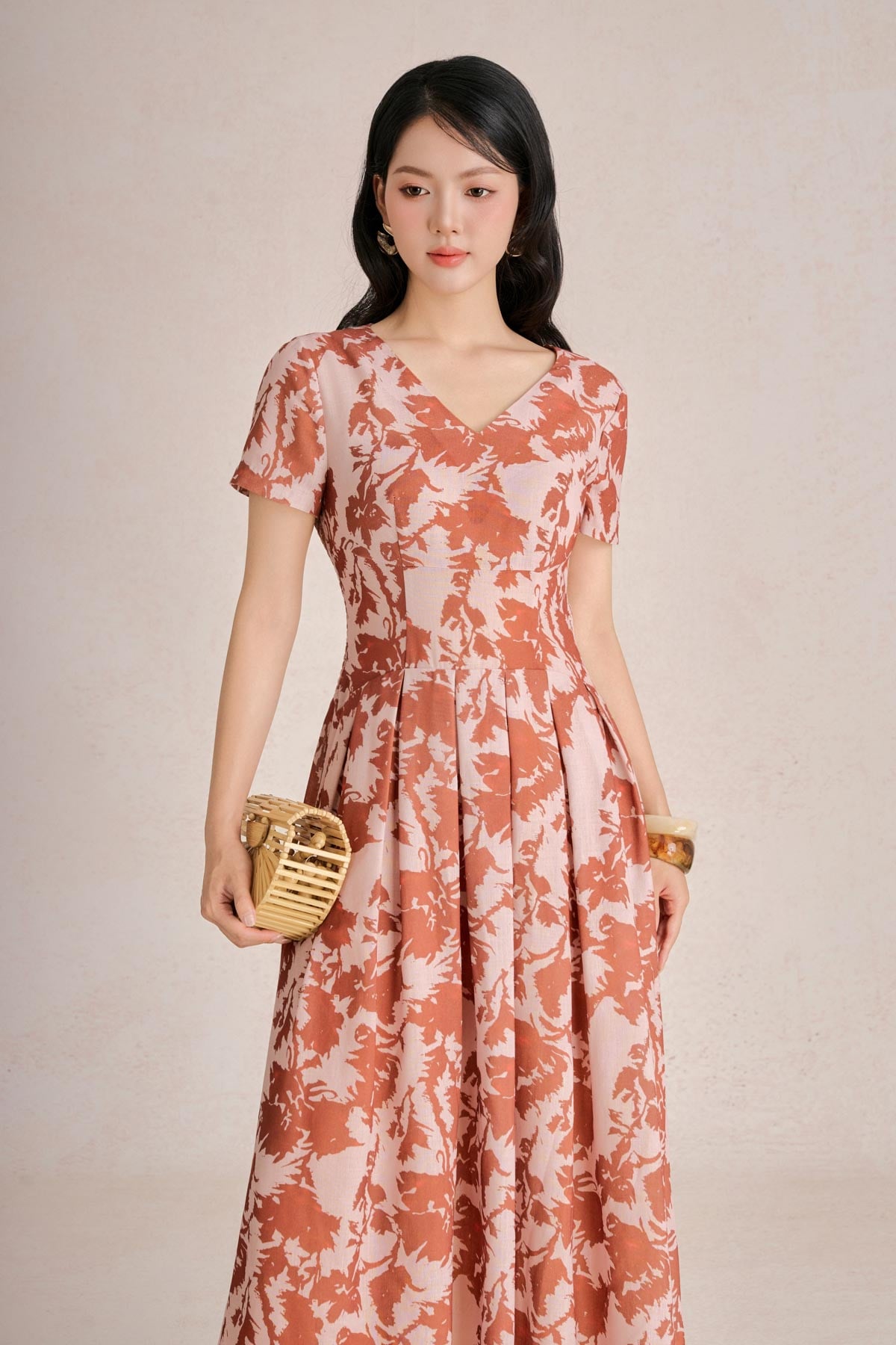 FDC33517 - Đầm công sở vải linen dáng chữ A cổ tròn tay cộc thân váy phối kh bung tạo xoè - PANTIO