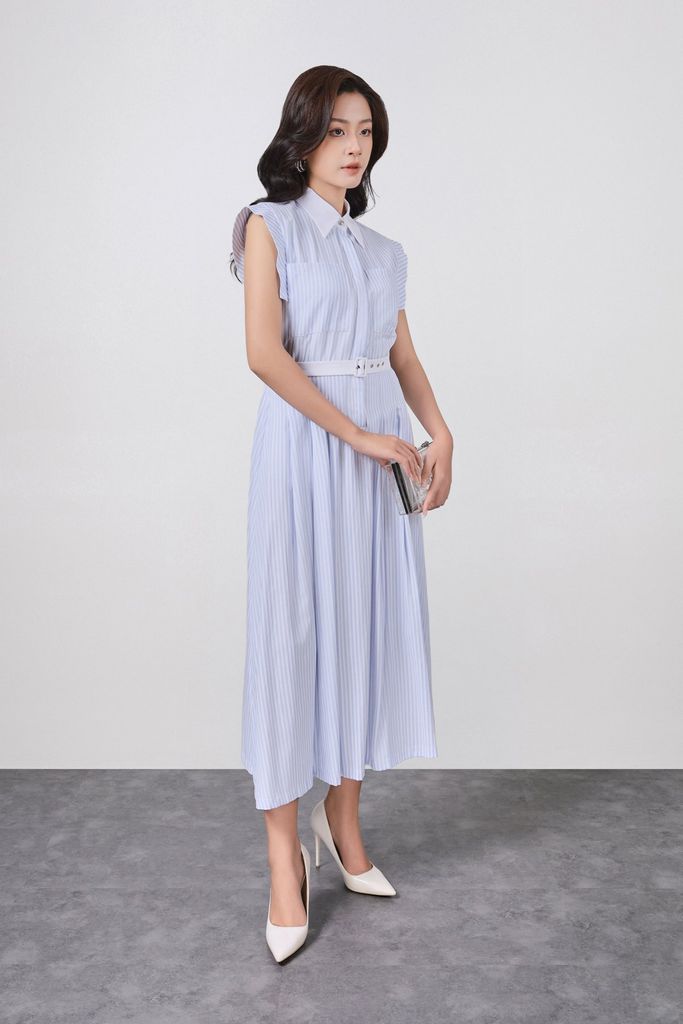 FDC33959 - Đầm công sở vải thô kẻ mỏng dáng ôm cổ bẻ tay chờm eo váy phối dây lưng tạo kiểu cài khuy thân trước - PANTIO