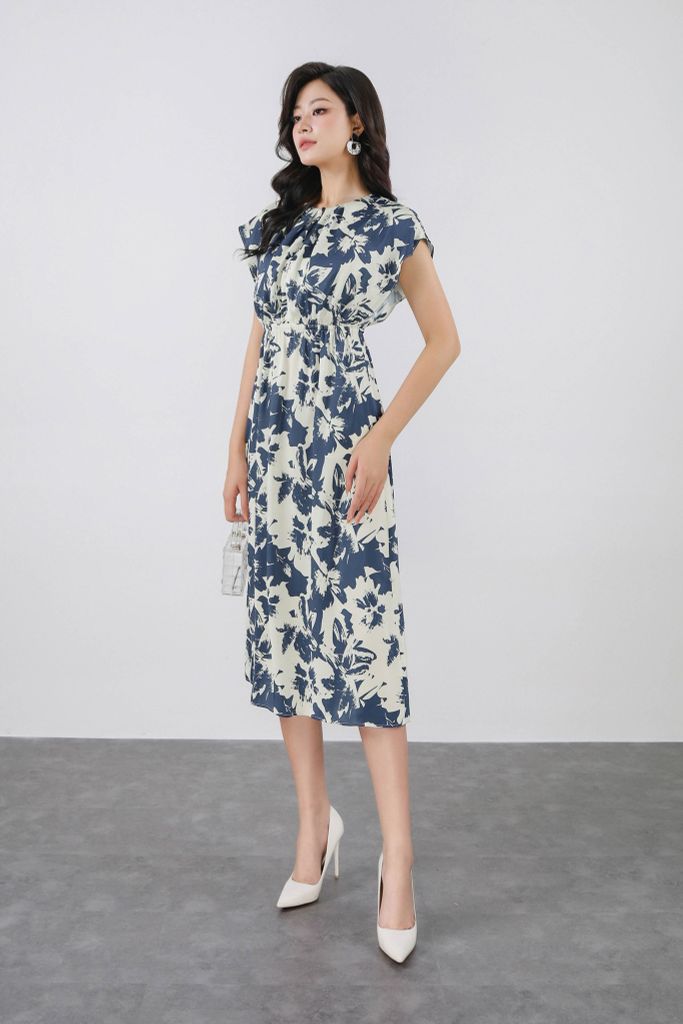 FDC34069 - Đầm công sở vải lụa dáng suông có lót vải habutai eo bo chun tạo kiểu cổ tròn nếp nhún vai chờm - PANTIO