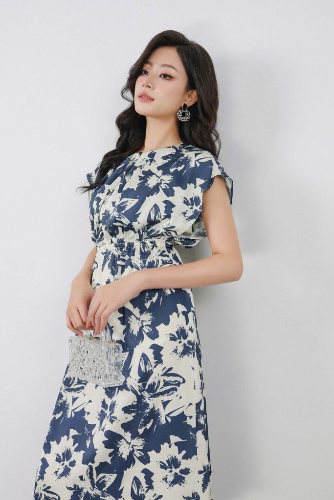 FDC34069 - Đầm công sở vải lụa dáng suông có lót vải habutai eo bo chun tạo kiểu cổ tròn nếp nhún vai chờm - PANTIO