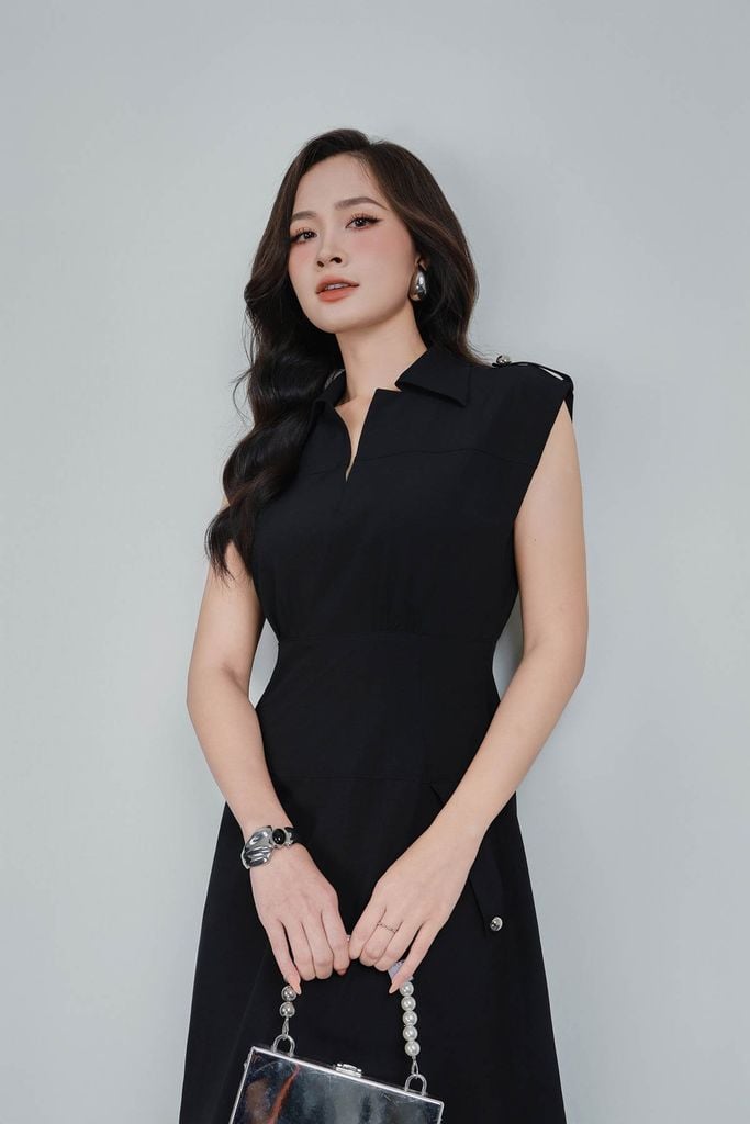 FDC35278 - Đầm công sở vải thô đũi dáng ôm cổ xẻ V vai chờm đính phụ kiện thời trang khoá thân sau - PANTIO