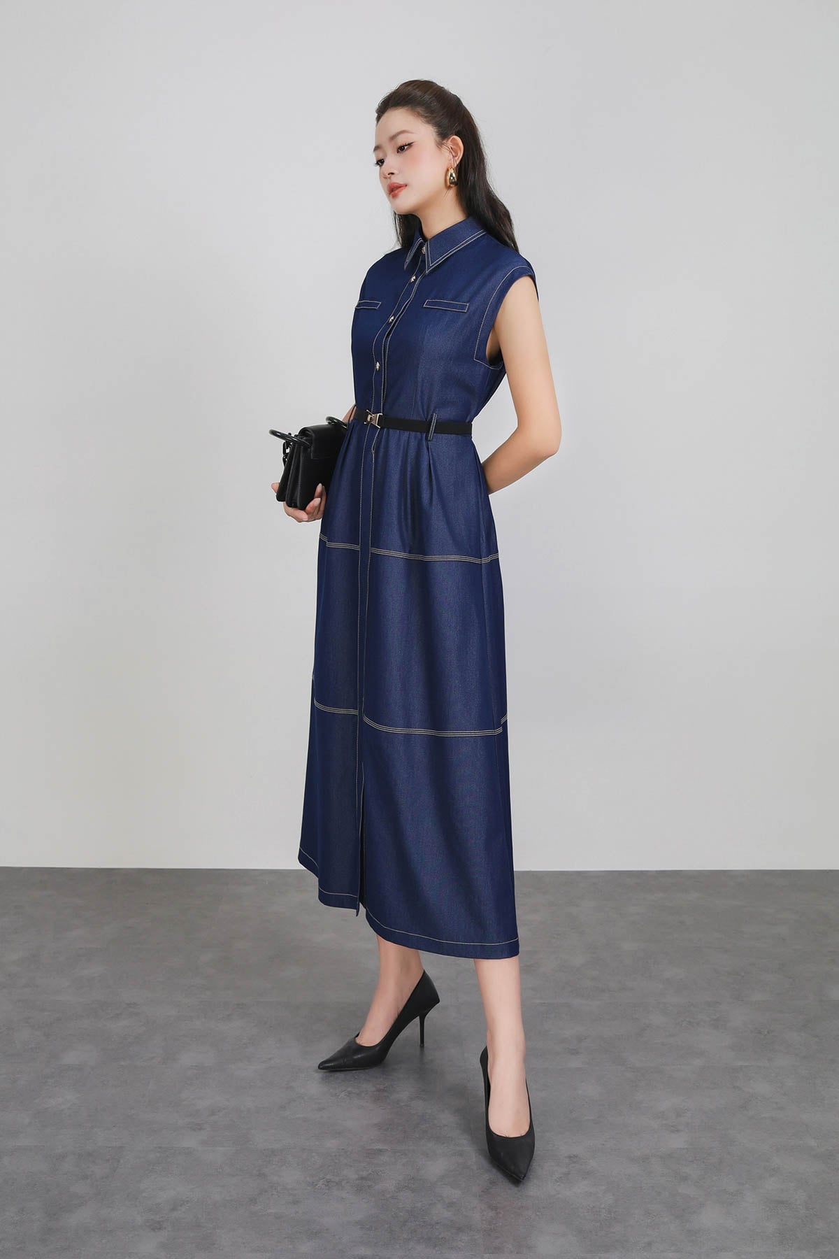 FDC35312 - Đầm công sở vải demin dáng ôm cổ đức tay chờm thân váy phối đường viền chỉ cài khuy thân trước lưng bo chun co giãn - PANTIO