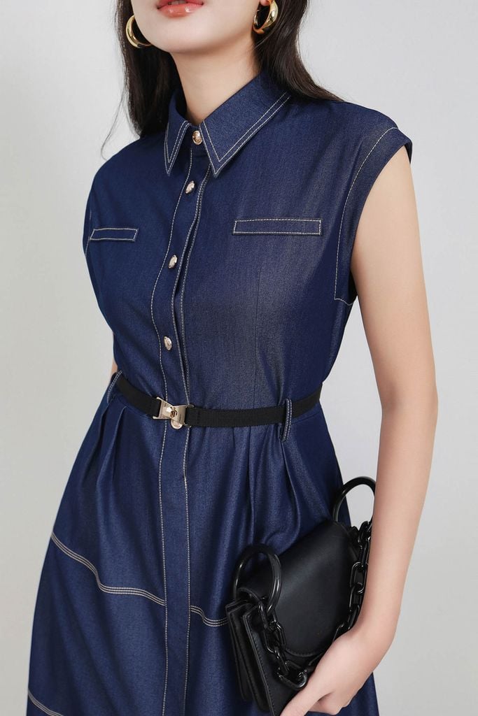 FDC35312 - Đầm công sở vải demin dáng ôm cổ đức tay chờm thân váy phối đường viền chỉ cài khuy thân trước lưng bo chun co giãn - PANTIO