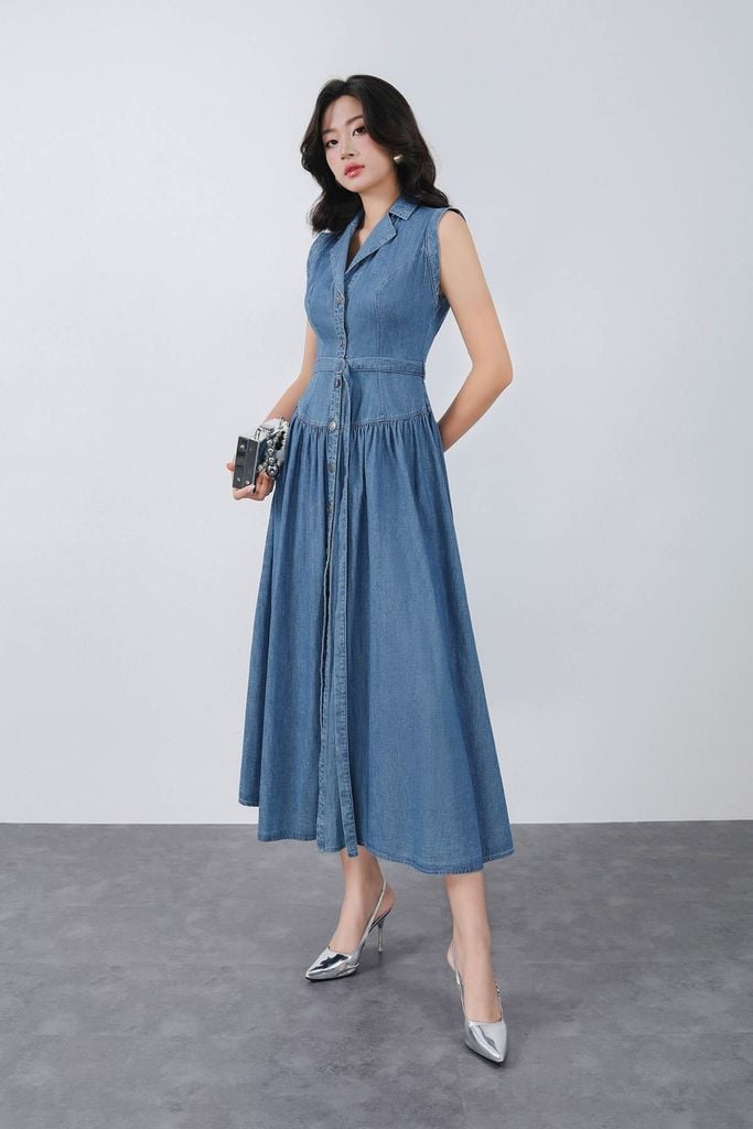 FDC35315 - Đầm công sở vải denim dáng ôm cổ hai ve không tay thân váy phối khuy tạo kiểu kèm dây đai thắt eo thời trang - PANTIO