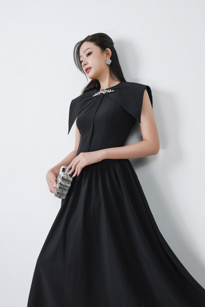 FDC35326 - Đầm công sở vải thô đũi dáng xoè cổ tròn đính đá cao cấp vai chờm eo váy xếp nhún tạo xoè khoá thân sau - PANTIO