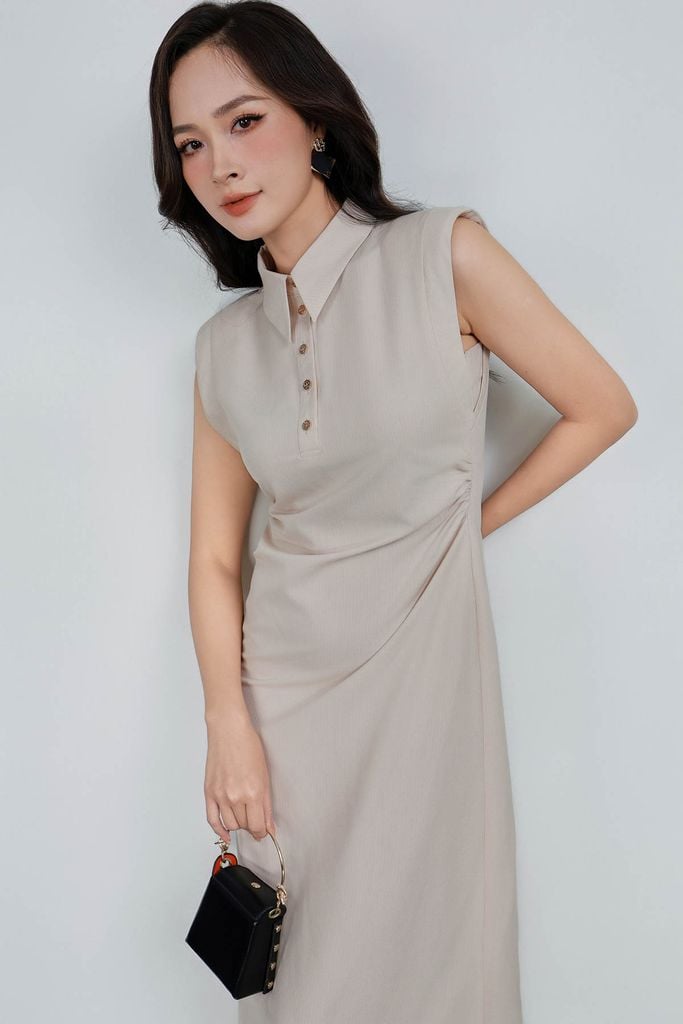 FDC35347 - Đầm công sở vải thô kẻ dáng ôm cổ bẻ đính khuy vai chờm thân váy nhún eo tạo kiểu khoá thân sau - PANTIO