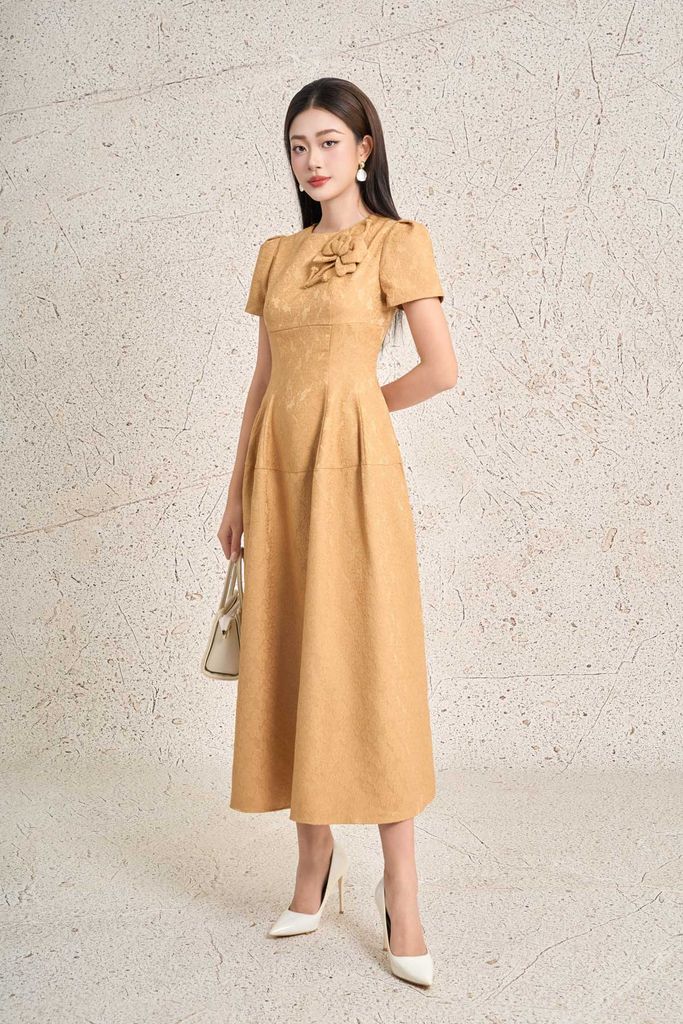 FDC35389 - Đầm công sở vải tafta dáng xòe cổ tròn tay bồng nhẹ đính hoa 3D cao cấp ôm eo thân váy phối ly phồng tạo kiểu khoá thân sau - PANTIO