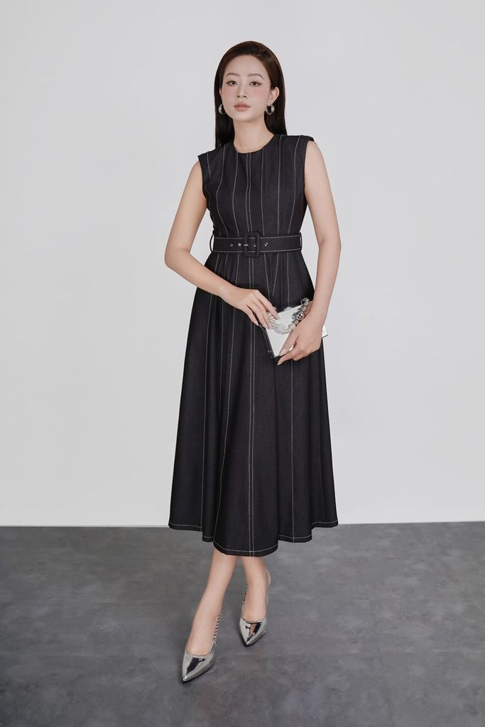 FDC35392 - Đầm công sở vải demin dáng ôm cổ tròn tay chờm thân váy phối hoạ tiết đường chỉ có dây đai thắt eo khoá thân sau - PANTIO