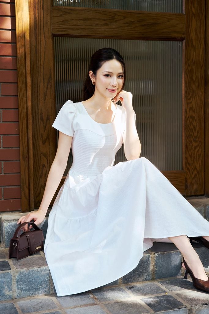 FDC35490 - Đầm công sở vải linen dáng chữ A cổ tròn tay cộc thân váy xếp nhún tạo xoè kèm đai thắt eo tạo kiểu khoá thân sau - PANTIO