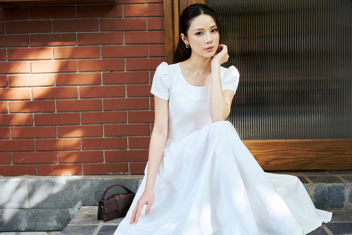FDC35490 - Đầm công sở vải linen dáng chữ A cổ tròn tay cộc thân váy xếp nhún tạo xoè kèm đai thắt eo tạo kiểu khoá thân sau - PANTIO