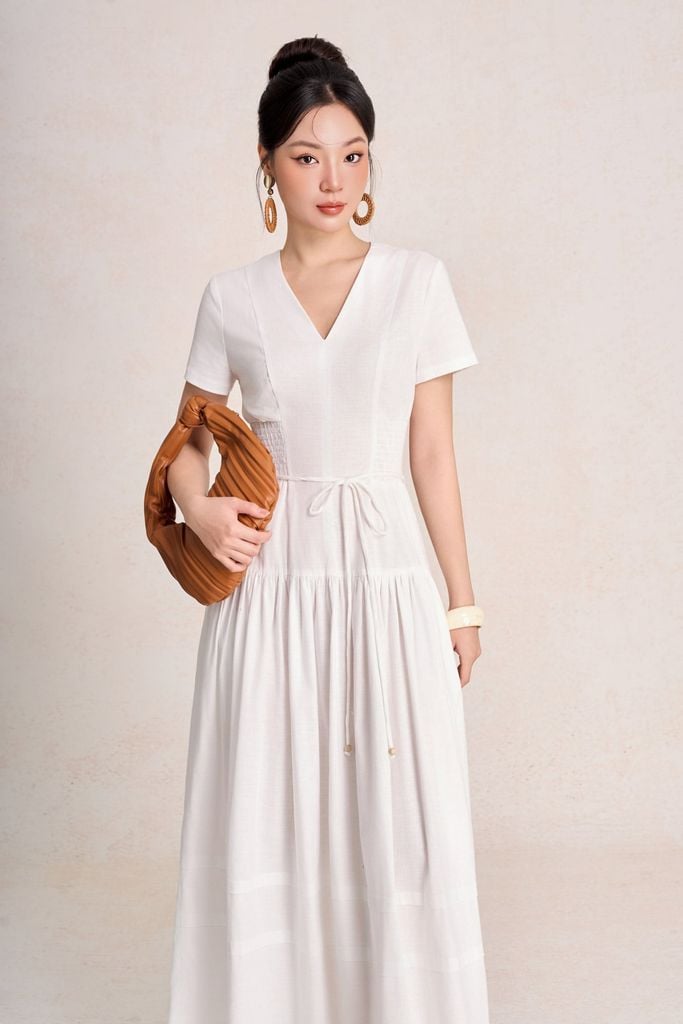 FDC35503 - Đầm công sở vải linen dáng chữ A cổ xẻ V tay cộc eo đáp cạp bản to thân váy xếp nhún tạo xoè - PANTIO