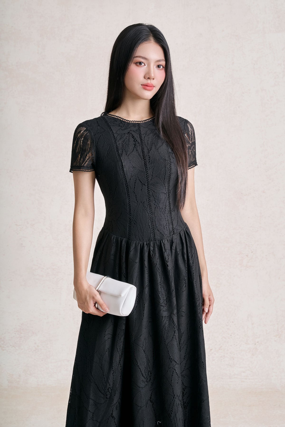 FDC35531 - Đầm công sở vải ren hoa dáng chữ A cổ tròn tay cộc thân váy xếp nhún tạo xoè khoá thân sau - PANTIO