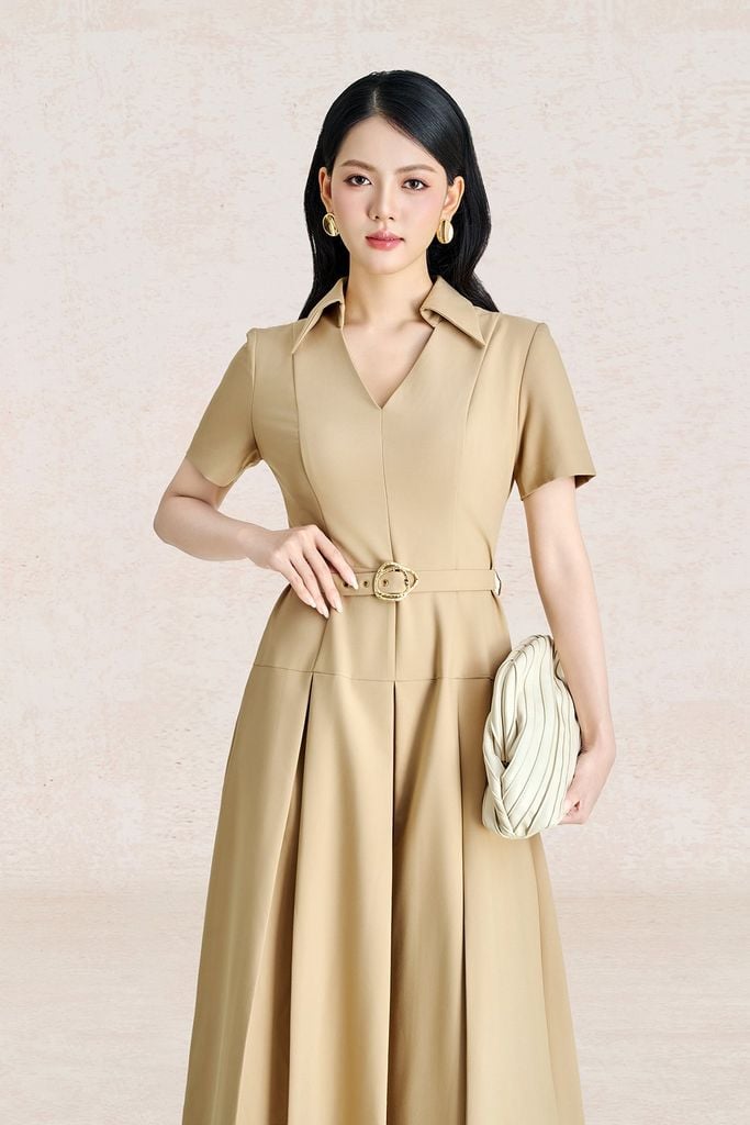 FDC35576 - Đầm công sở vải tuytsi dáng chữ A cổ xẻ V tay cộc thân váy phối ly bung tạo xoè kèm đai thắt eo thời trang - PANTIO