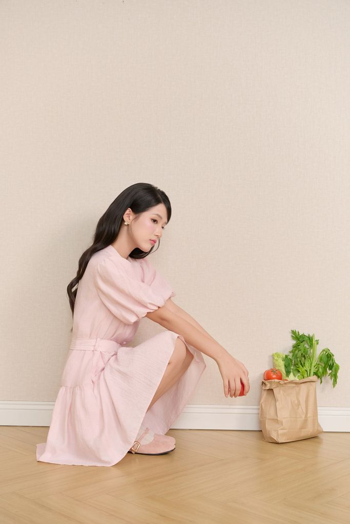 FDC35614 - Đầm công sở vải tơ dáng suông cổ tròn tay phồng eo phối dây đai thắt tạo kiểu - JAN.
