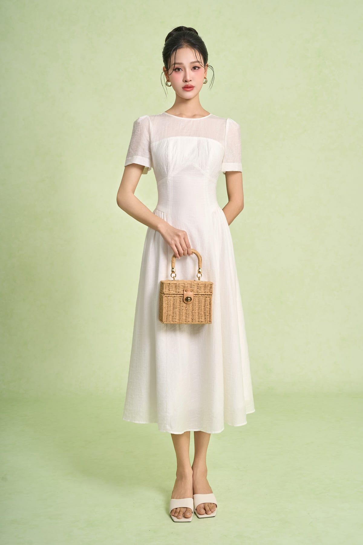 FDC75052 - Đầm công sở vải thô mỏng hai lớp lót habutai dáng suông cổ tròn hông xếp nhún ly tạo kiểu - PANTIO