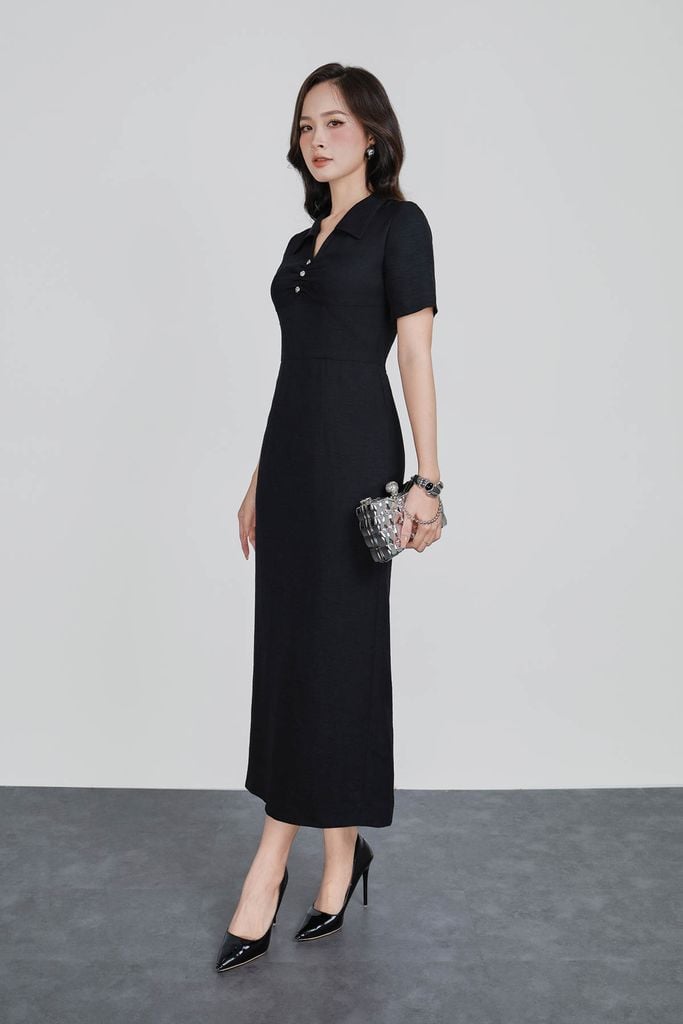 FDC75399 - Đầm công sở vải thô đũi dấng ôm cổ xẻ V ngực nhún đính đá tạo kiểu khoá thân sau - PANTIO