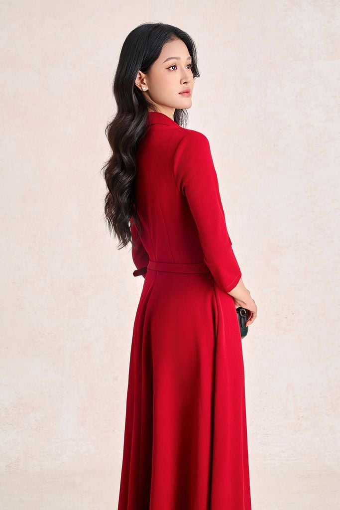 FDC75638 - Đầm công sở vải cotton dáng chữ A cổ bẻ đính khuy đá tay dài eo phối dây đai tạo kiểu khoá thân sau - PANTIO