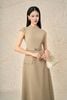 FDC95190 - Đầm công sở vải thô dáng ôm cổ cao vai chờm eo phối dây đai chun tạo kiểu thân váy dáng A thời trang khoá thân sau - PANTIO